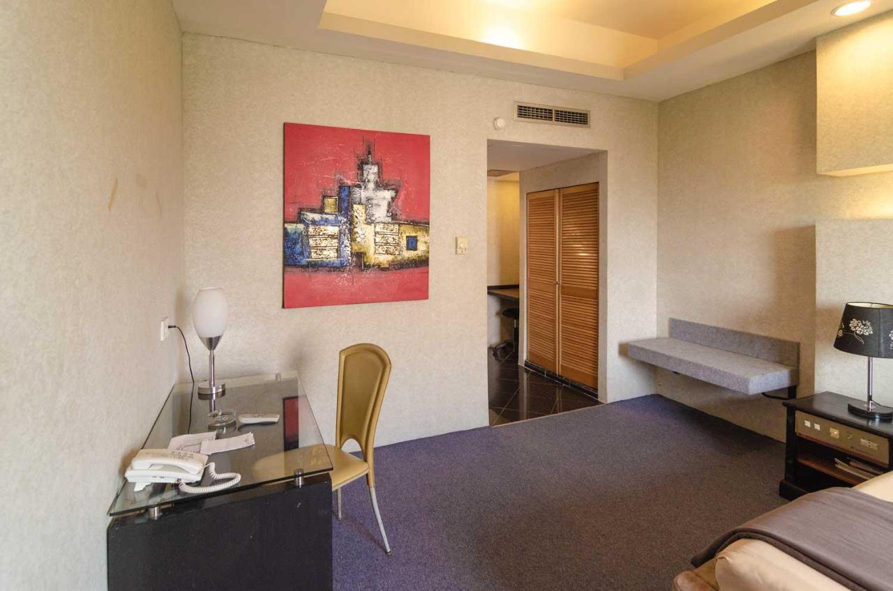 Hotel Peninsula Mangga Besar 자카르타 외부 사진