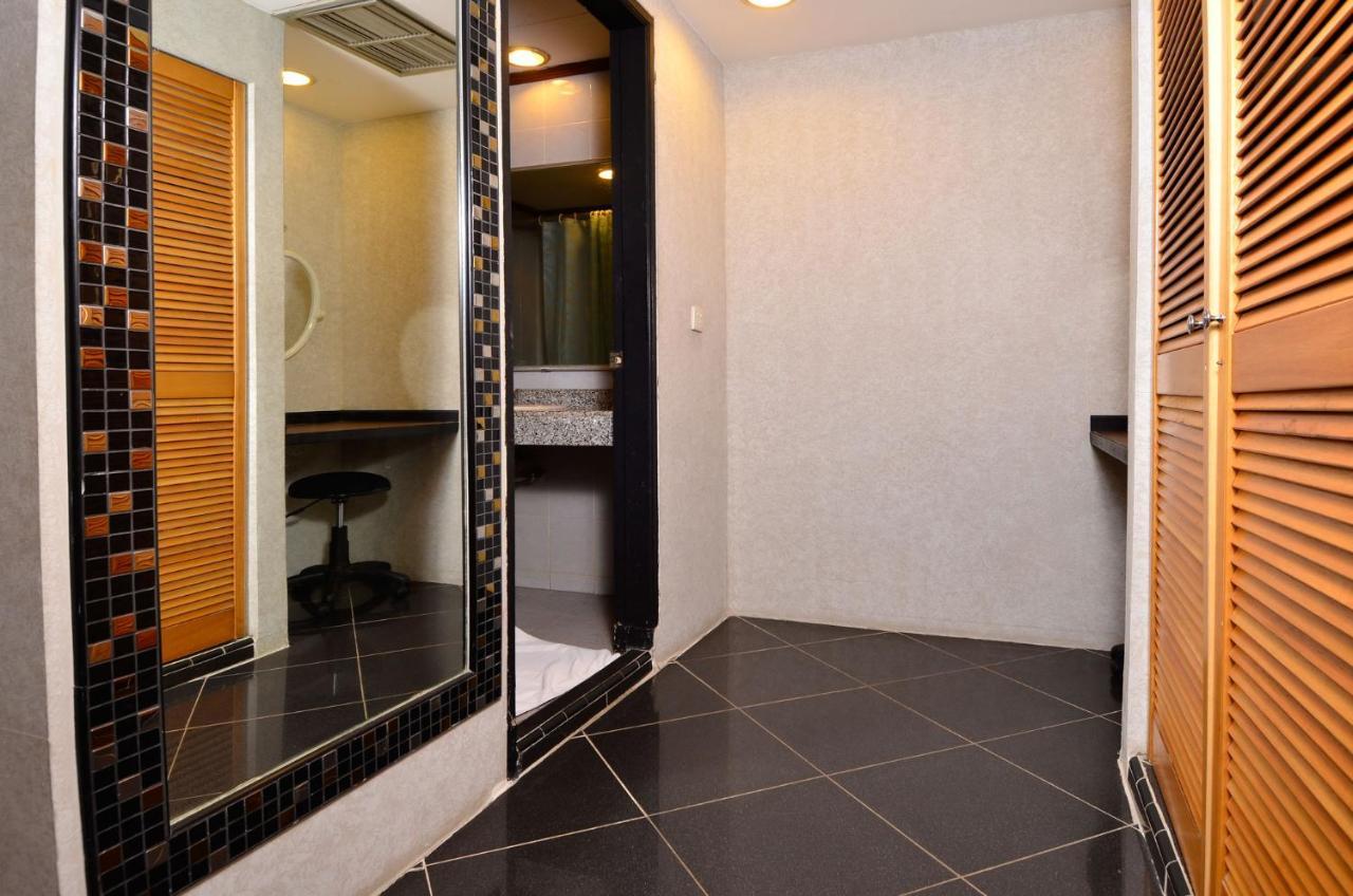 Hotel Peninsula Mangga Besar 자카르타 외부 사진