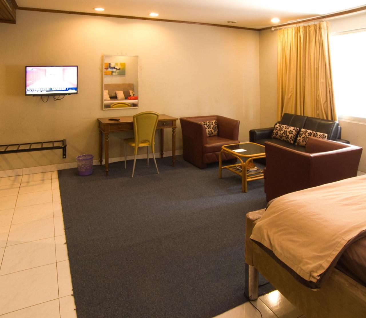 Hotel Peninsula Mangga Besar 자카르타 외부 사진